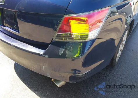 2010 Honda Accord 2.4 Ex-L из США, поврежденный, VIN 1HGCP2F86AA025743